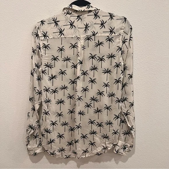 American Eagle Womens Size X s Palm Tree Button Down Shirt Pockets vacation chic - Picture 5 of 7